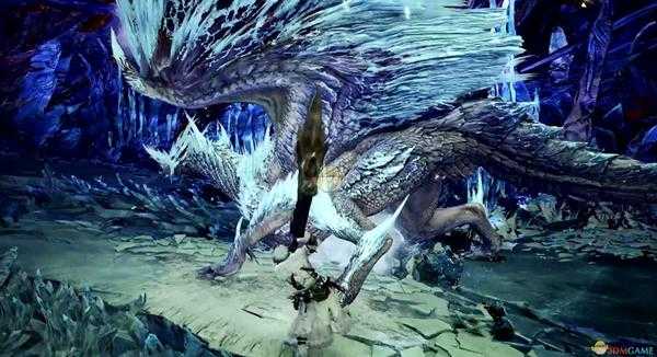 《怪物猎人:世界》新手使用片手好处介绍