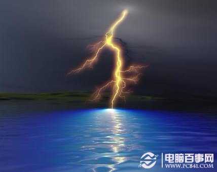 电脑会被雷击吗 打雷能玩电脑吗?如何防止电脑被雷击